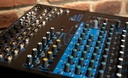 Mesa de mezcla 12 canales USB OQAN. Mod. Q12 MK2 USB