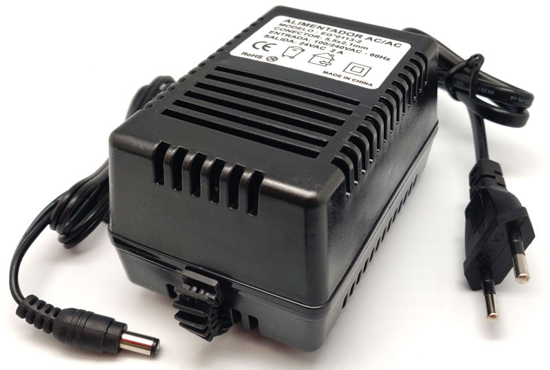 Alimentador Alterna AC/AC, 24V 2A. Mod. ALM097