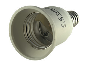 Adaptador bombillas E14 a E27. Mod. 12.109