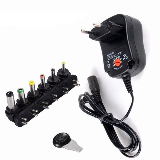 ALIMENTADOR UNIVERSAL ELECTRONICO 3/4.5/5//6/7.5/9/12V, 2.5A, 30W 6XCLAVIJAS+USB