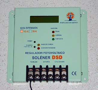 Regulador digital Solener RSD 30A 12/24V. Mod. 201800RSD30A
