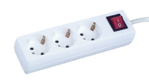 Base múltiple blanca 3 tomas c/interruptor 3 metros. Mod. MEL211