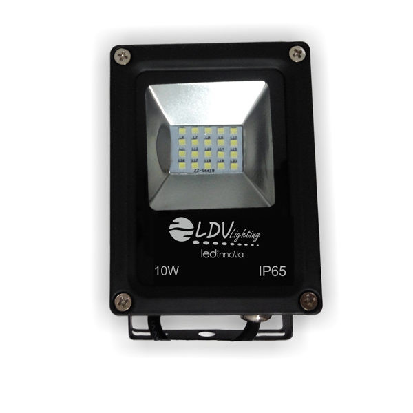 Proyector led 10W plano 850lm 3000K IP65. Mod. 561001WW