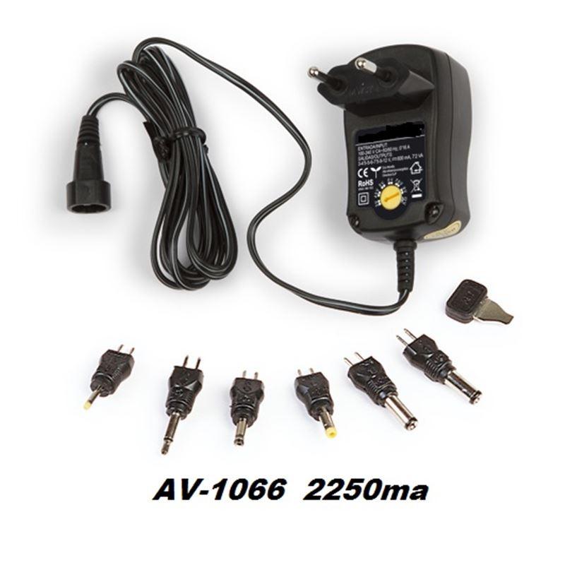 Alimentador Avant Adaptador Unviversal 2250mA. Mod. AV-1066