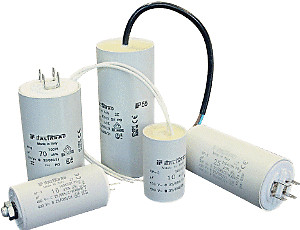 Condensador 9uF 450V con cable. Mod. RC-450-9