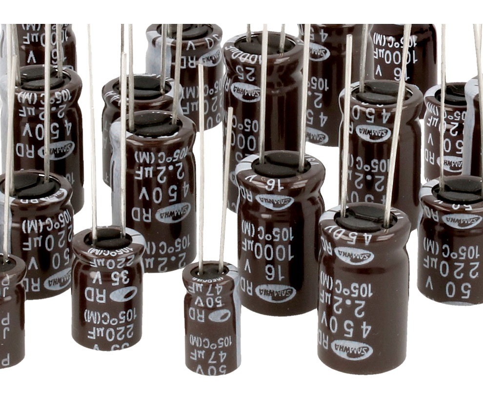 Condensador electrolítico 100uF 100V. Mod. CE100100