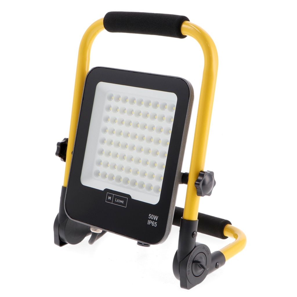 [LM6037] Foco Proyector Led Napoli Con Enchufe 50W y pie 6000K. Mod. LM6037
